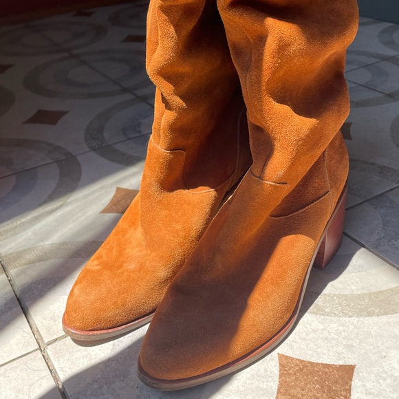 Kelsi Dagger Brooklyn Easton Boot - Picture 6 of 9